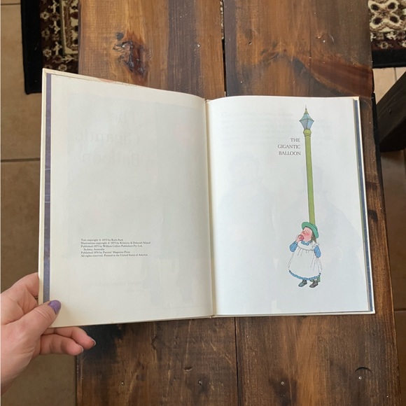 The Gigantic Balloon by Ruth Park - Vintage Book - Hardcover - Collectible Book - Picture 11 of 13